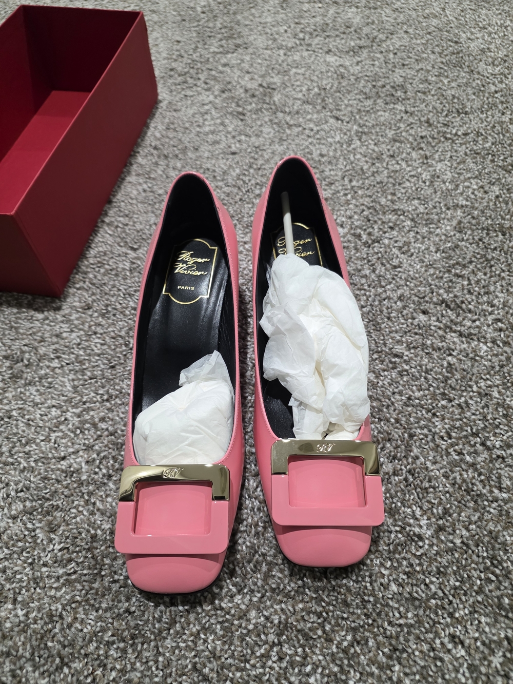 Roger Vivier Pink Buckle Decollete U Laque Heels